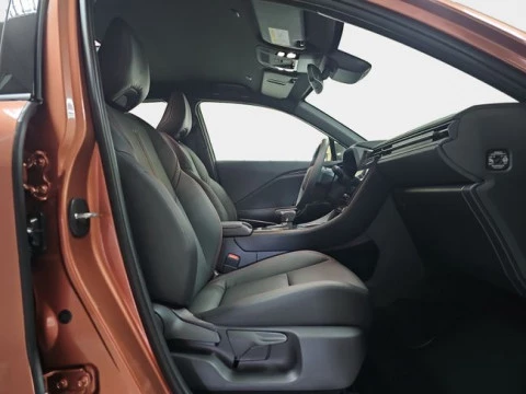 Lexus LBX 1.5 136cv HEV Elegant+ Black