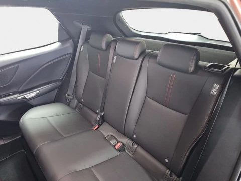 Lexus LBX 1.5 136cv HEV Elegant+ Black