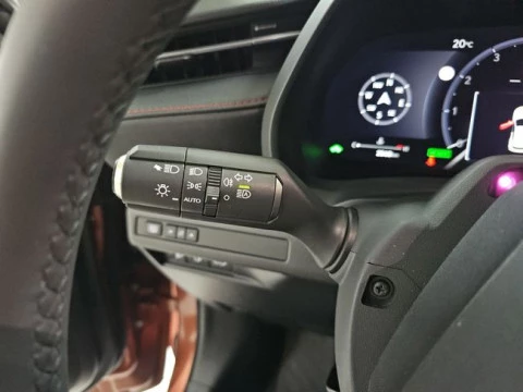 Lexus LBX 1.5 136cv HEV Elegant+ Black