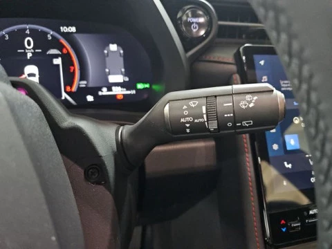 Lexus LBX 1.5 136cv HEV Elegant+ Black