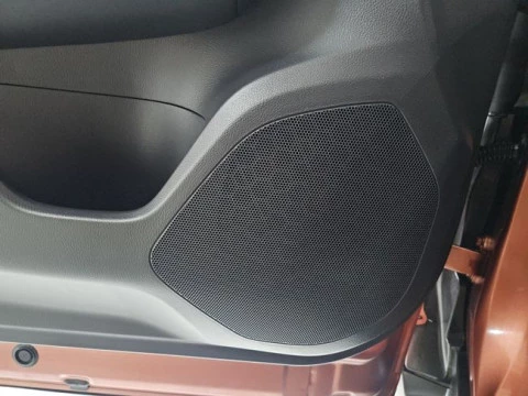 Lexus LBX 1.5 136cv HEV Elegant+ Black