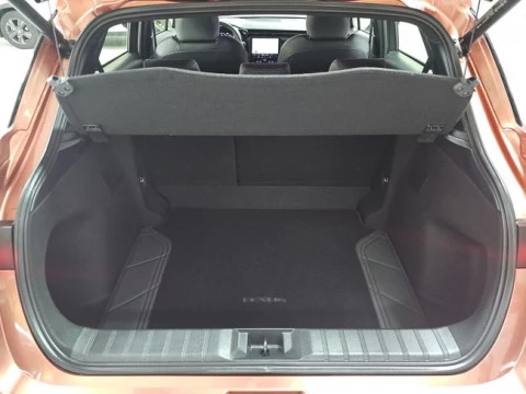 Lexus LBX 1.5 136cv HEV Elegant+ Black