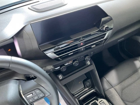 Citroën C4 X PureTech 130 S&S EAT8 Plus