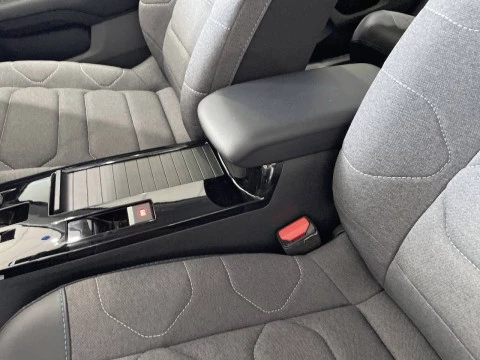 Citroën C4 X PureTech 130 S&S EAT8 Plus