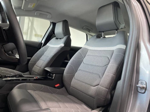 Citroën C4 X PureTech 130 S&S EAT8 Plus