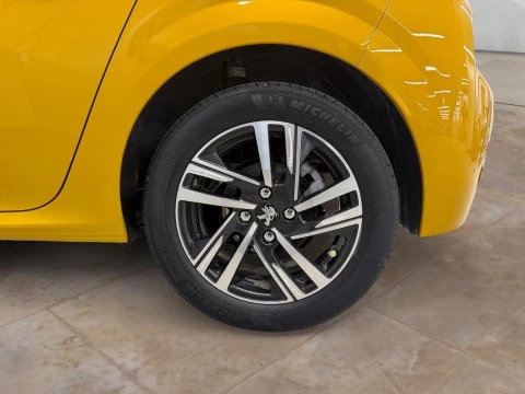 Peugeot 208 PureTech 73kW (100CV) Allure