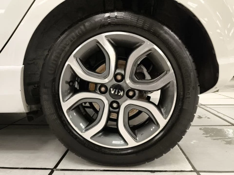 Kia Picanto 1.0 CVVT GT Line 49 kW (67 CV)