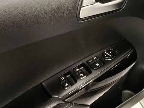 Kia Picanto 1.0 CVVT GT Line 49 kW (67 CV)