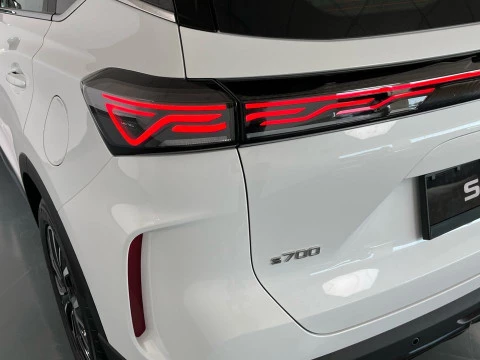 EBRO S700 1.6 TGDI Comfort 7 DCT