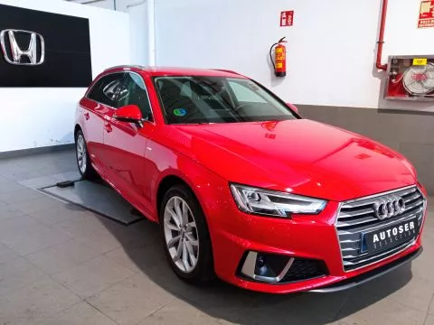 Audi A4 Avant A 4 AVANT 40 TFSI S LINE 190CV Audi A4 Avant A 4 AVANT 40 TFSI S LINE 190CV