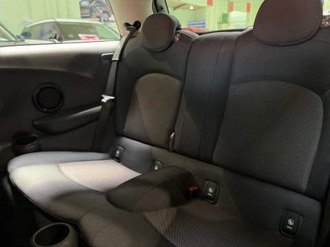 MINI Cooper 100 kW (136 CV)