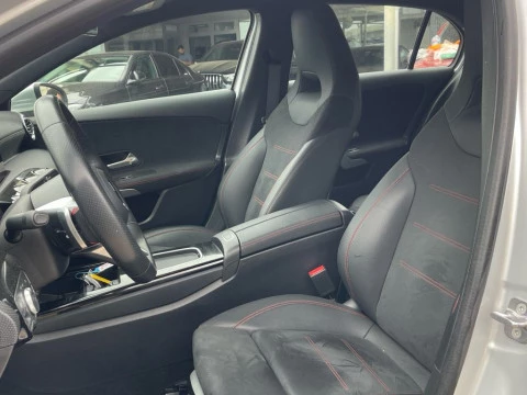 Mercedes-Benz Clase A 180 d Compacto