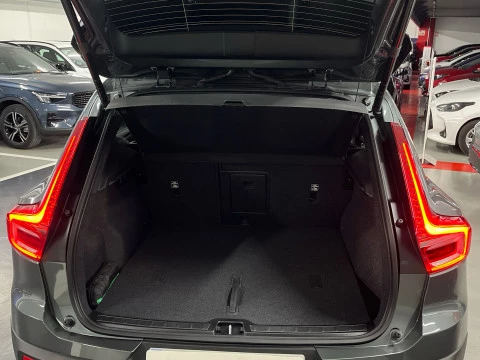 Volvo XC40 XC40 B3 PLUS DARK