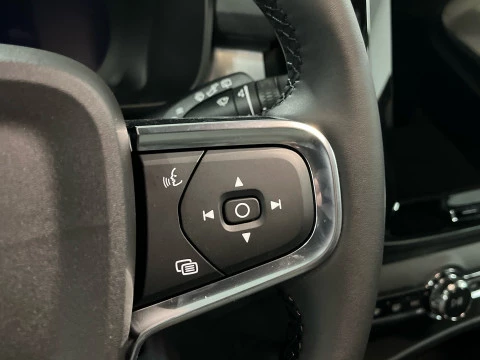 Volvo XC40 XC40 B3 PLUS DARK