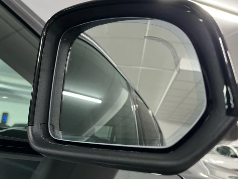 Volvo XC40 XC40 B3 PLUS DARK