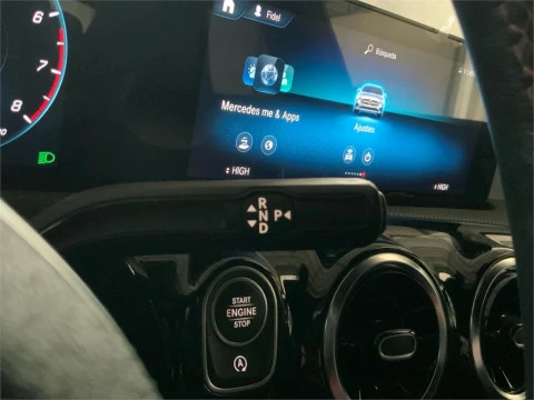 Mercedes-Benz CLA 180