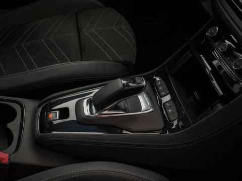 Opel Grandland 1.6 TURBO PHEV 165KW GS LINE AUTO 5P