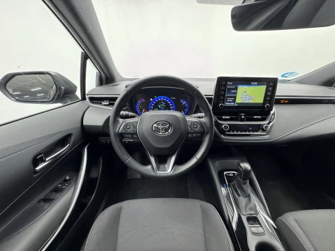 Toyota Corolla 2.0 180H FEEL! E-CVT TOURING SPORT
