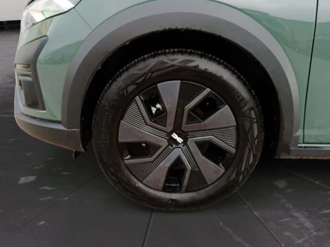 Dacia Jogger EXPRESSION HYBRID 145CV Dacia Jogger EXPRESSION HYBRID 145CV