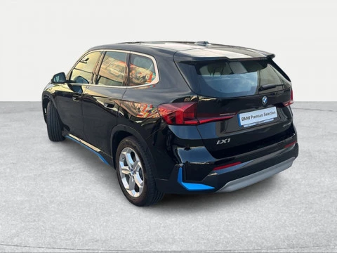 BMW iX1 xDrive30