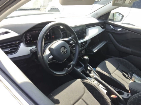 Skoda Kamiq 1.0 TSI 81kW (110CV) DSG Ambition