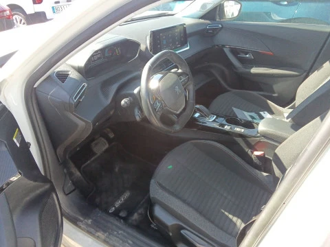 Peugeot e-2008 Eléctrico Active Pack