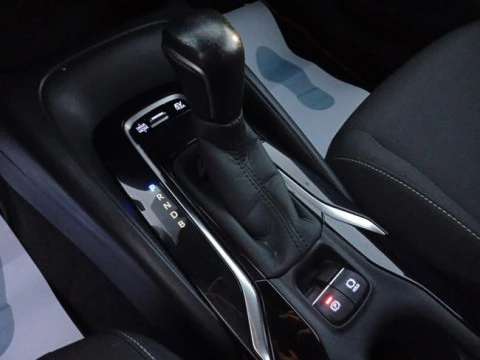 Toyota Corolla 1.8 125H BUSINESS PLUS E-CVT TOU SPORT