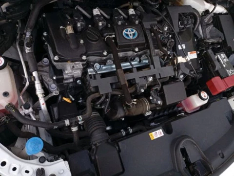 Toyota Corolla 1.8 125H BUSINESS PLUS E-CVT TOU SPORT