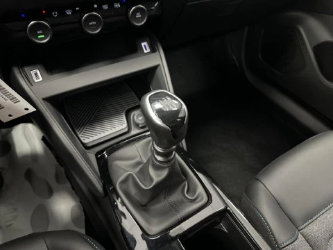 Citroën C4 PureTech 130 S&S 6v Feel Pack