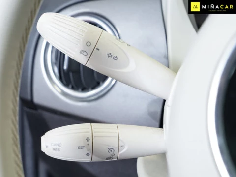 Fiat 500 1.0 Hybrid Dolcevita 51 kW (70 CV)