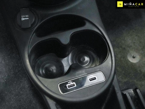 Fiat 500 1.0 Hybrid Dolcevita 51 kW (70 CV)