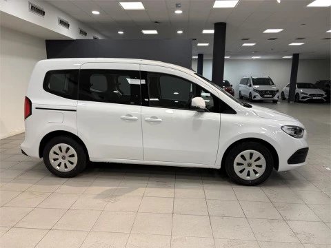 Mercedes-Benz Clase T 180 d