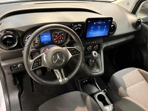 Mercedes-Benz Clase T 180 d