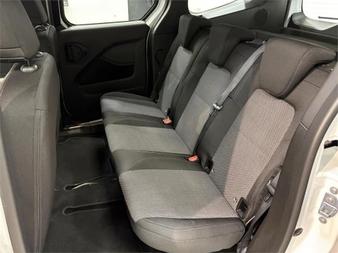 Mercedes-Benz Clase T 180 d