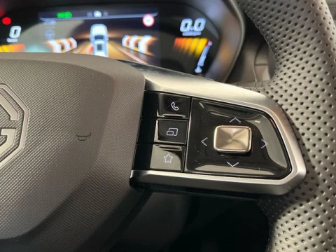 MG ZS Hybrid+ Luxury
