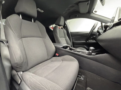 Toyota C-HR 1.8 125H Advance