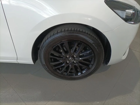 Mazda2 e-SKYACTIV G 1.5 66kW (90CV) MT Homura