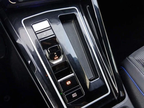 Volkswagen Golf R-Line 2.0 TDI 110 kW (150 CV) DSG