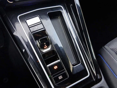 Volkswagen Golf R-Line 2.0 TDI 110 kW (150 CV) DSG