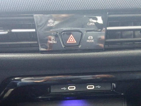 Volkswagen Golf R-Line 2.0 TDI 110 kW (150 CV) DSG