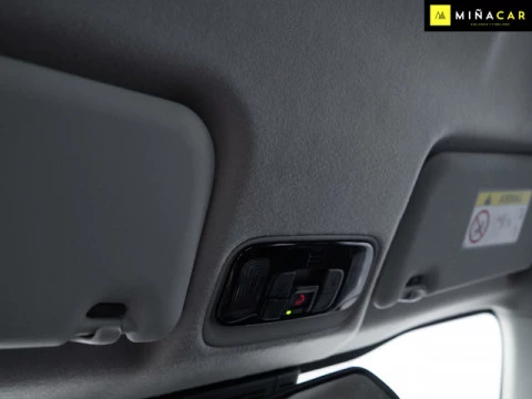 Toyota Yaris 120H Business Plus 85 kW (116 CV)