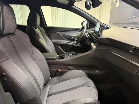 Peugeot 3008 1.5 BlueHDi 96kW S&S Allure Pack EAT8