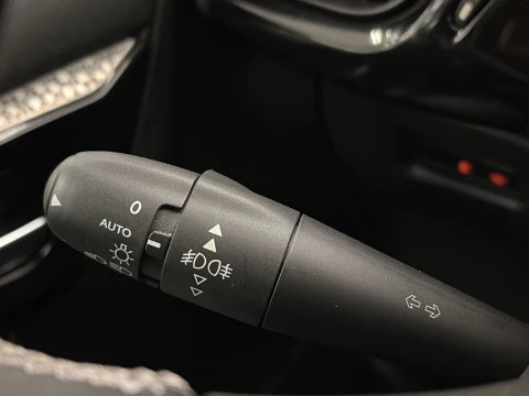 DS 3 PureTech 110 SANDS Givenchy Le Makeup 81 kW (110 CV)