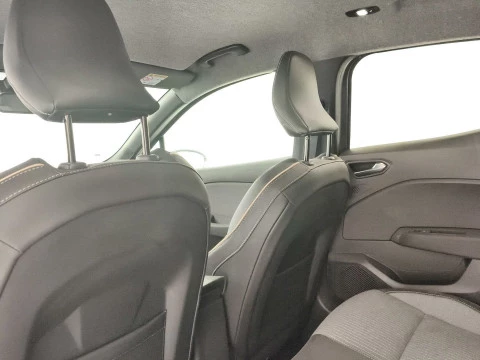 Renault Clio   TCe Techno 67kW