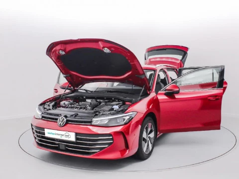 Volkswagen Passat BUSINESS 1.5 ETSI 110 KW (150 CV) AUTOMáTICO DSG 7 VEL.