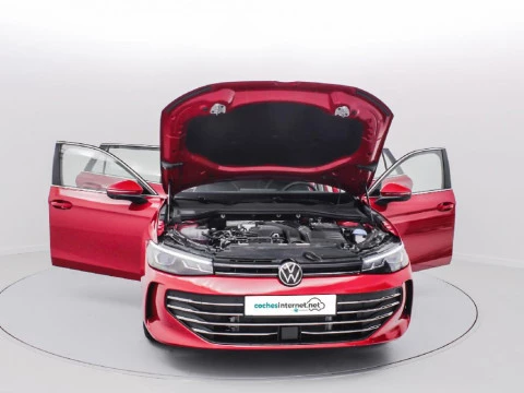 Volkswagen Passat BUSINESS 1.5 ETSI 110 KW (150 CV) AUTOMáTICO DSG 7 VEL.