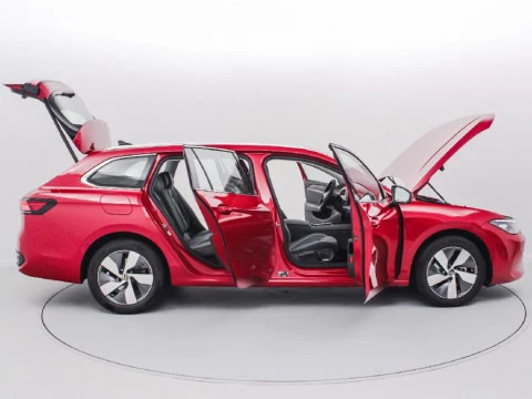 Volkswagen Passat BUSINESS 1.5 ETSI 110 KW (150 CV) AUTOMáTICO DSG 7 VEL.