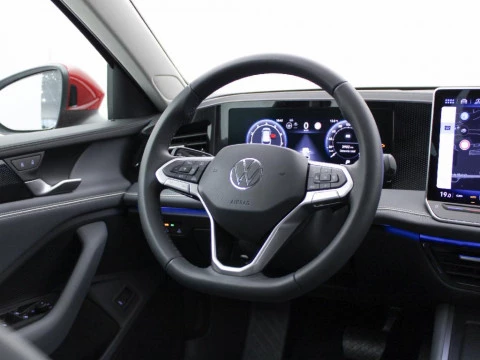 Volkswagen Passat BUSINESS 1.5 ETSI 110 KW (150 CV) AUTOMáTICO DSG 7 VEL.