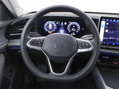 Volkswagen Passat BUSINESS 1.5 ETSI 110 KW (150 CV) AUTOMáTICO DSG 7 VEL.