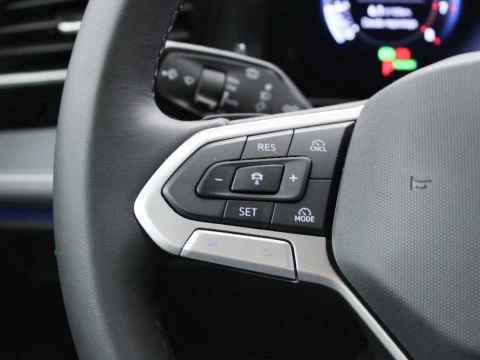 Volkswagen Passat BUSINESS 1.5 ETSI 110 KW (150 CV) AUTOMáTICO DSG 7 VEL.